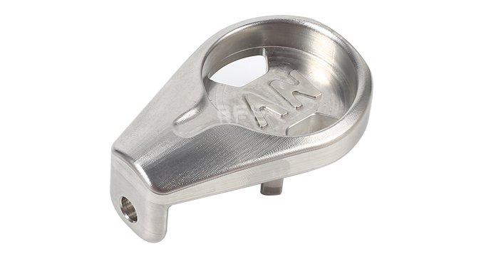 精密零件加工過程中如何保證精度？