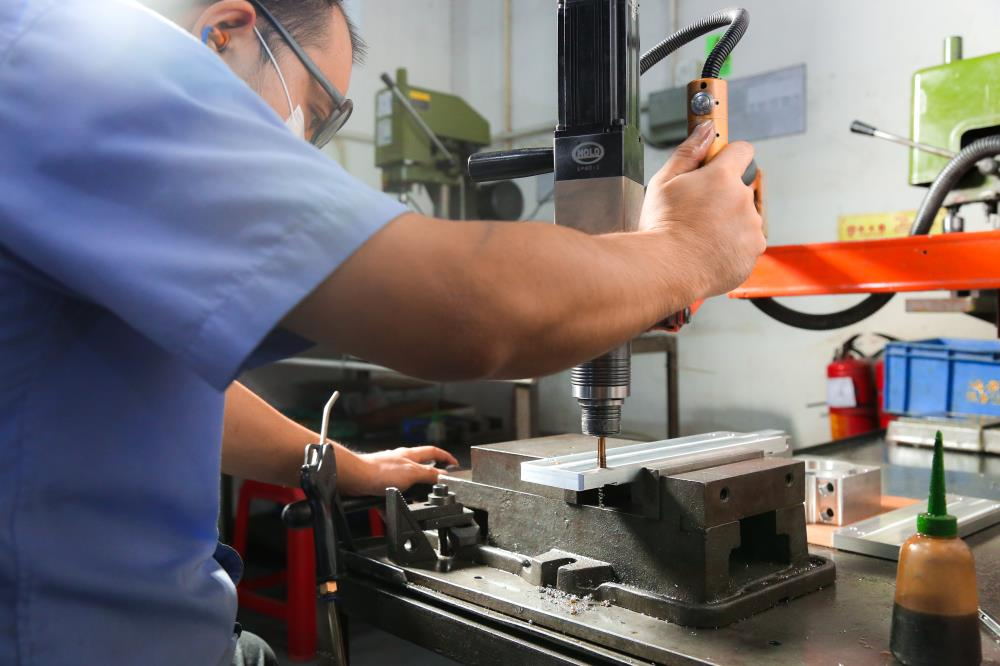 日常使用cnc加工中心的設(shè)計(jì)標(biāo)準(zhǔn)是什么？